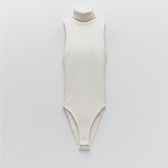 Zara Tops - Zara Ribbed Bodysuit